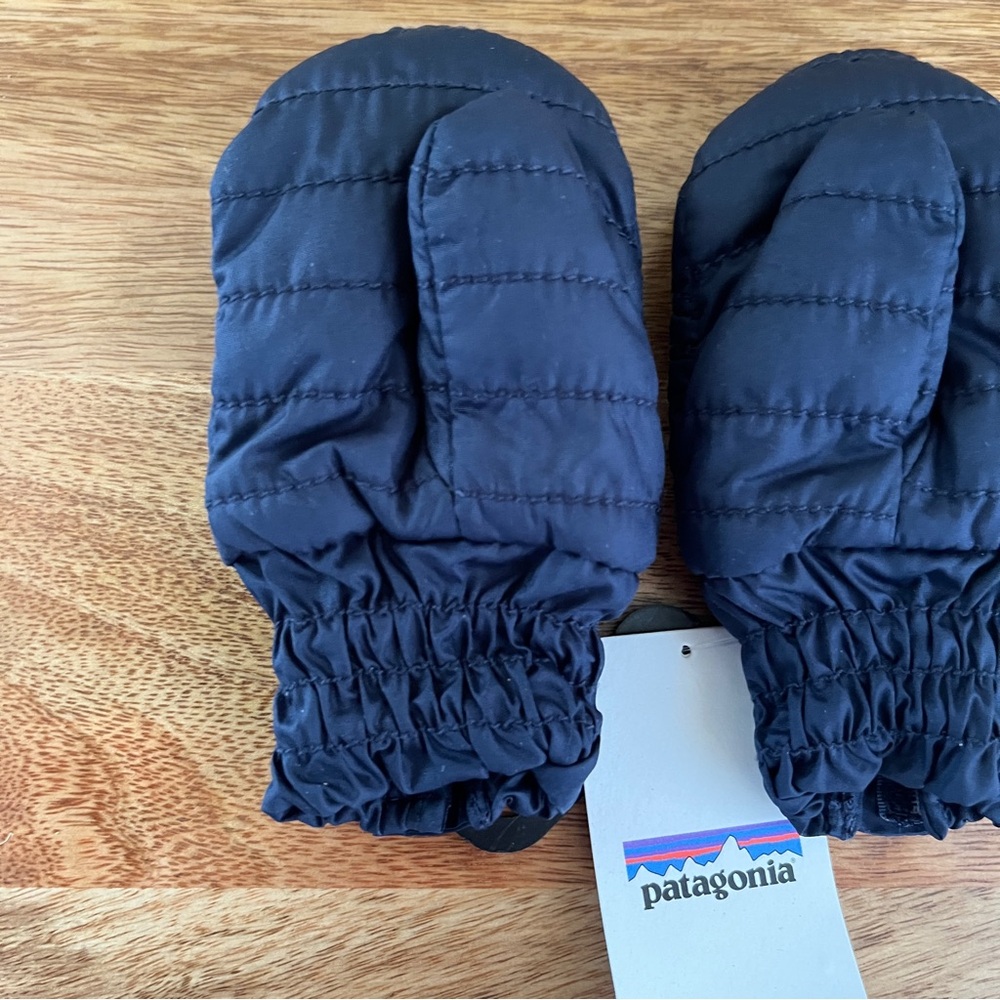 Patagonia Baby Puff Mitts Mittens 3-6 Months New NWT Navy Blue Winter Outdoors - Picture 5 of 10